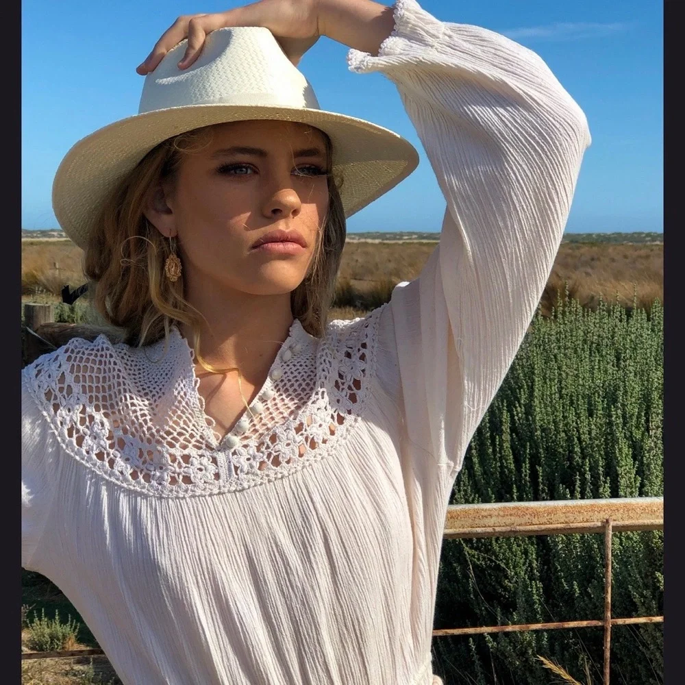 Balkan Antique Folk Crochet Cotton Dress - Picture 14 of 16